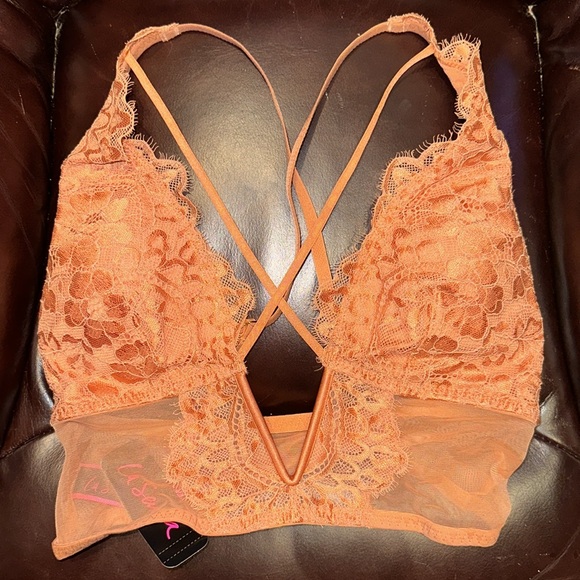 NWT La SENZA Lacy Bralette - Picture 1 of 16